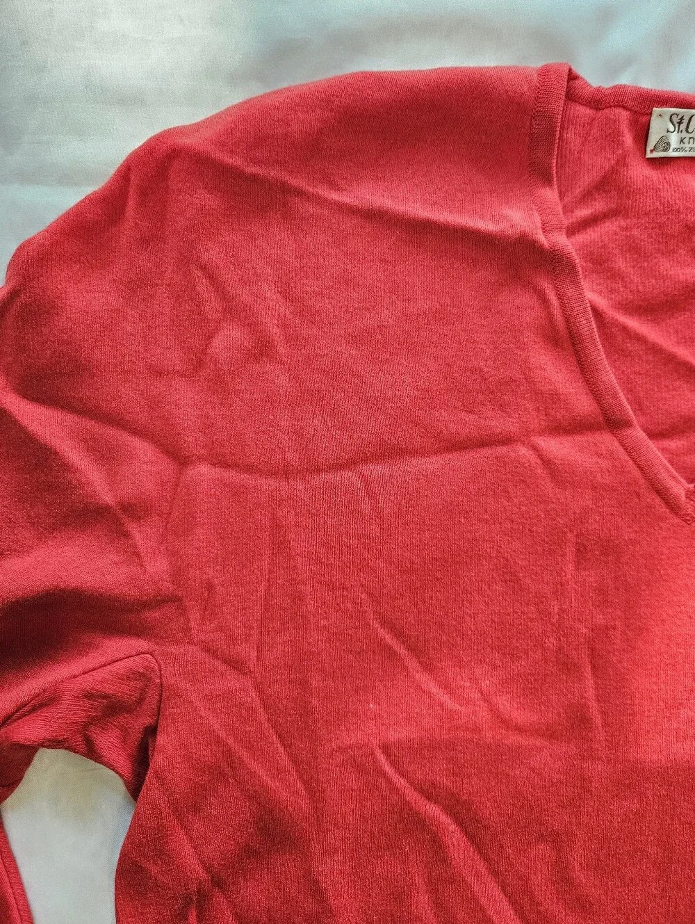 St Croix Knits Mens XL Vintage Red Zephyr Wool Sweater V Neck Long Sleeve USA